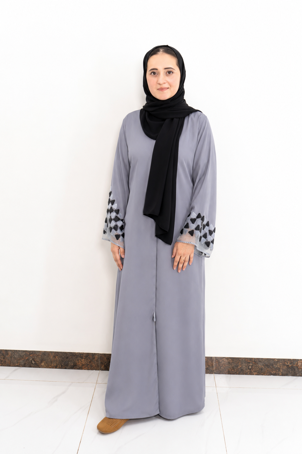 Grey Geometric Embellished Cuff Abaya