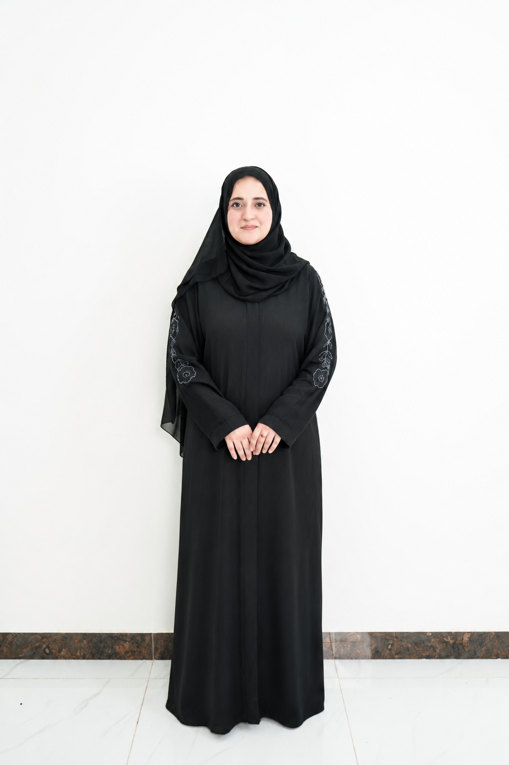 Black Floral Embellished Shoulder Abaya