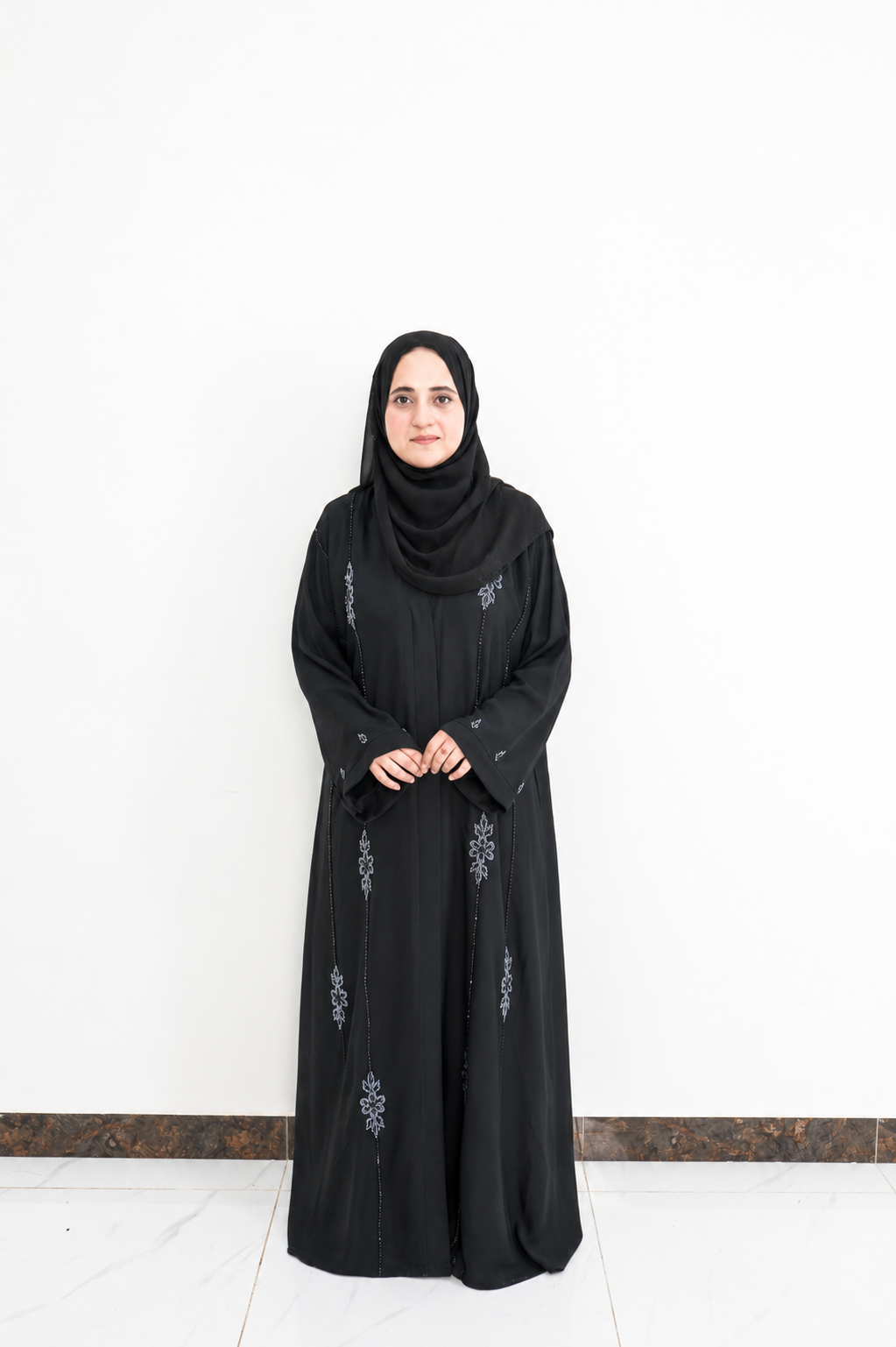 Black Floral Bead Trimmed Open Abaya
