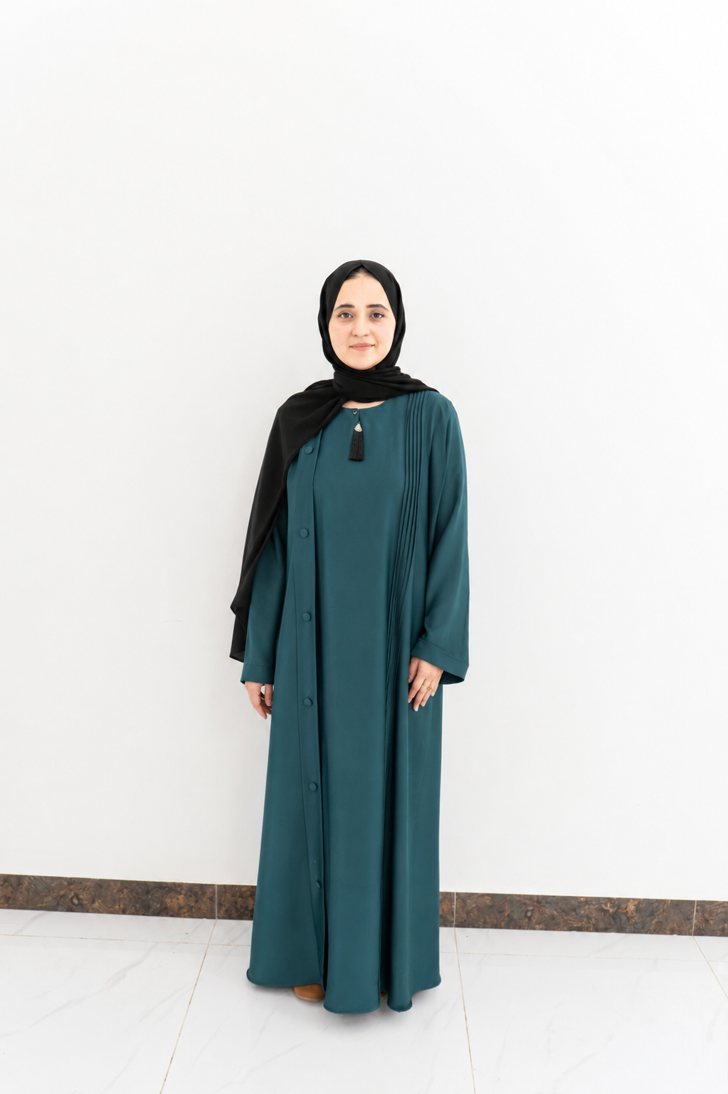 Emerald Pleated Tassel Abaya
